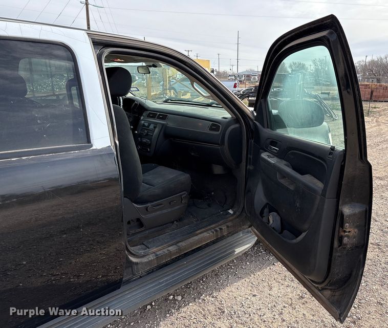 image for item EU4810 2013 Chevrolet Tahoe Police SUV