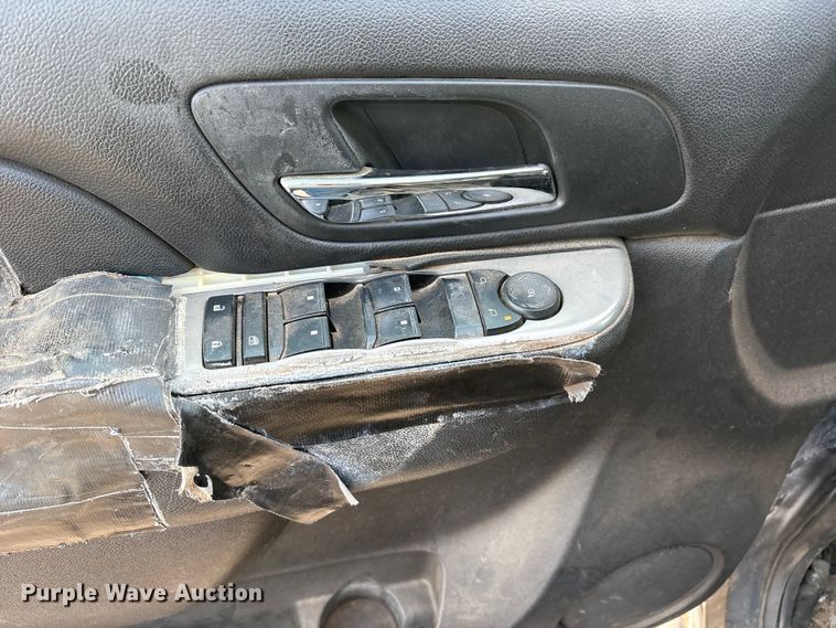 image for item EU4811 2013 Chevrolet Tahoe Police SUV