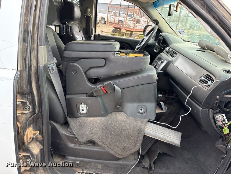 image for item EU4811 2013 Chevrolet Tahoe Police SUV