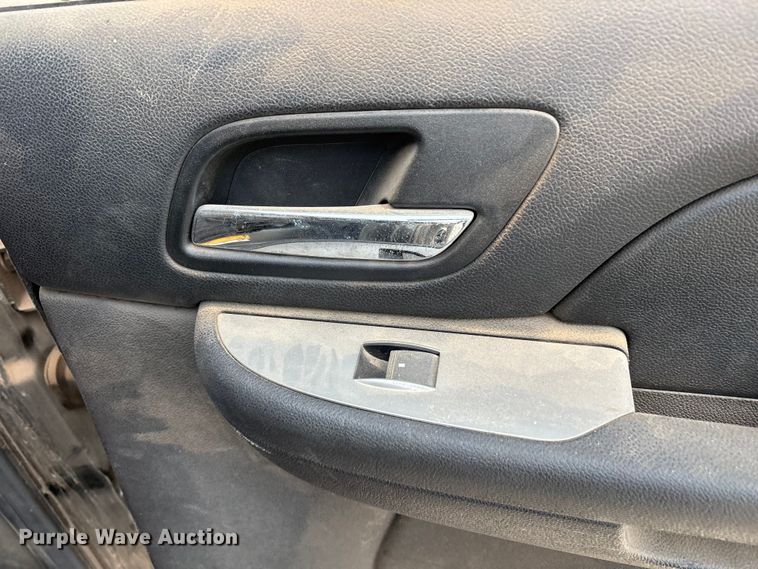 image for item EU4811 2013 Chevrolet Tahoe Police SUV