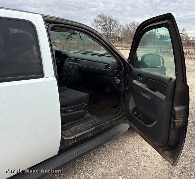 image for item EU4812 2013 Chevrolet Tahoe Police SUV