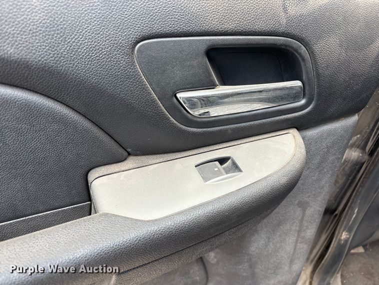 image for item EU4812 2013 Chevrolet Tahoe Police SUV