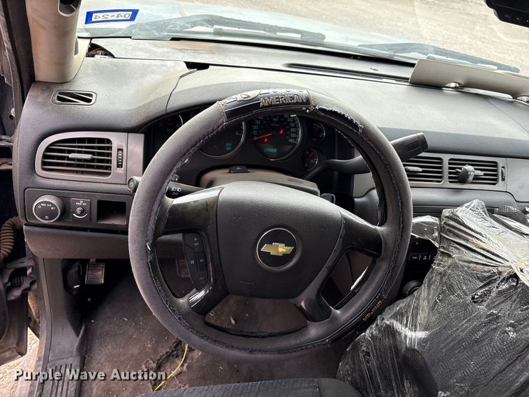 image for item EU4813 2013 Chevrolet Tahoe Police SUV