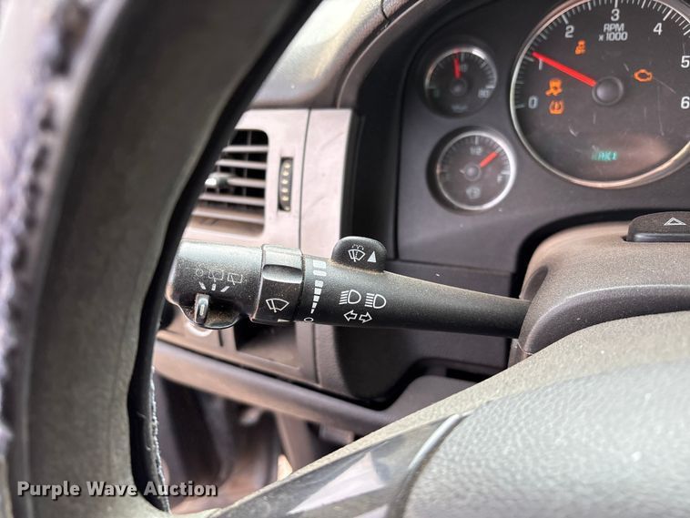 image for item EU4813 2013 Chevrolet Tahoe Police SUV