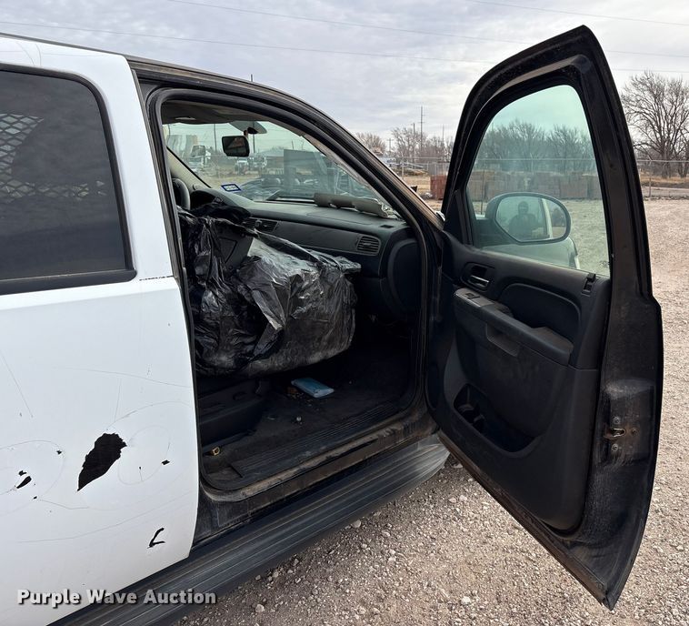image for item EU4813 2013 Chevrolet Tahoe Police SUV