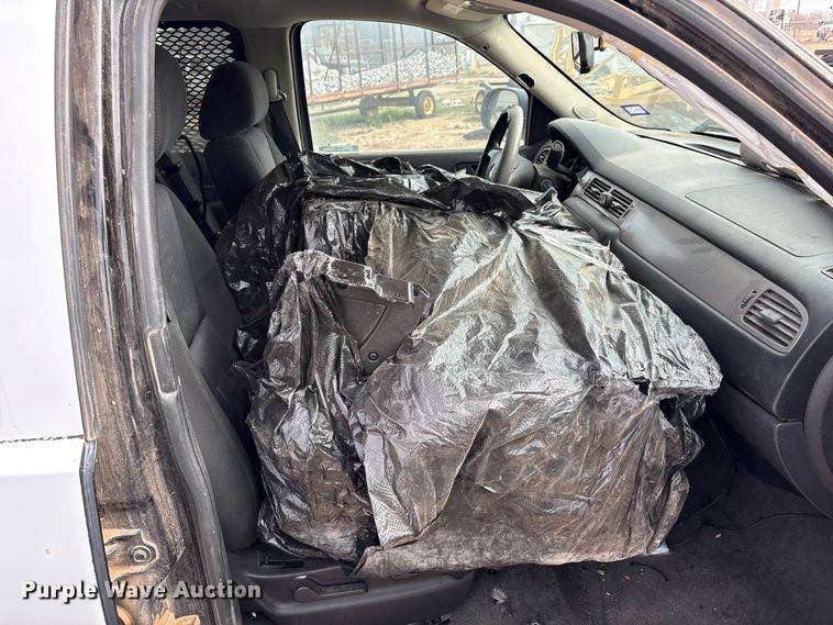 image for item EU4813 2013 Chevrolet Tahoe Police SUV