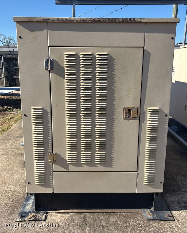 image for item EU7363 Generac 125KW generator