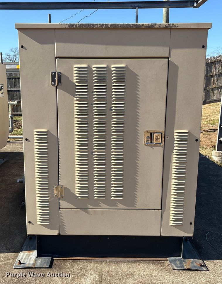 image for item EU7364 Generac 125KW generator