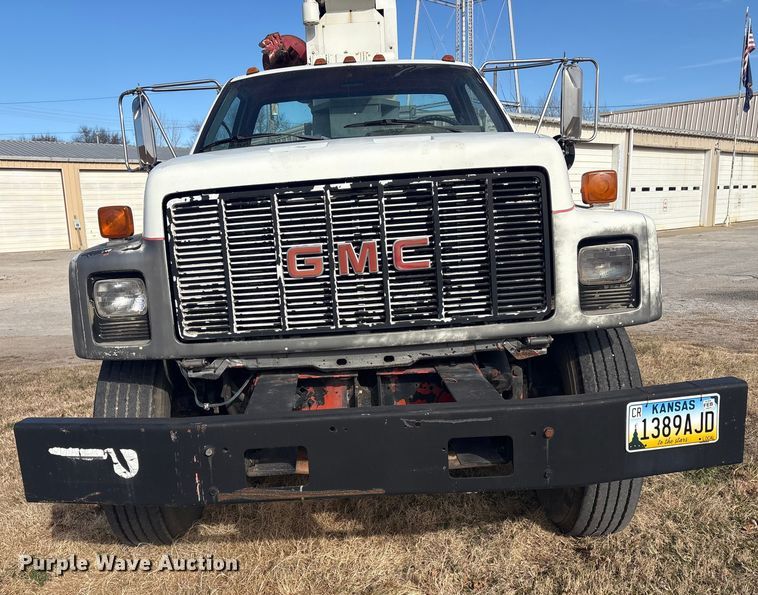 image for item EV2656 1990 GMC C7 digger derrick truck