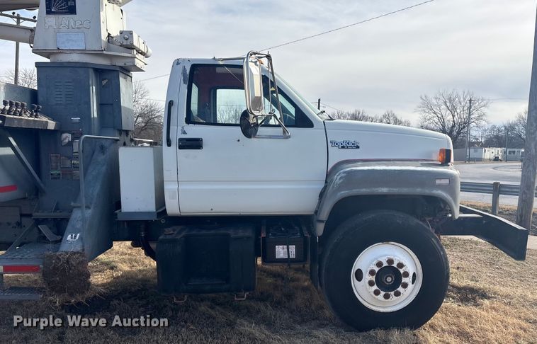 image for item EV2656 1990 GMC C7 digger derrick truck