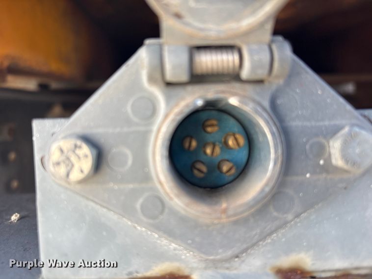 image for item EV2656 1990 GMC C7 digger derrick truck