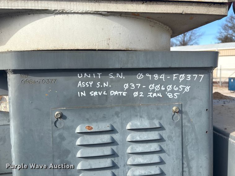 image for item EV2656 1990 GMC C7 digger derrick truck