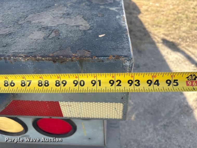 image for item EV2656 1990 GMC C7 digger derrick truck