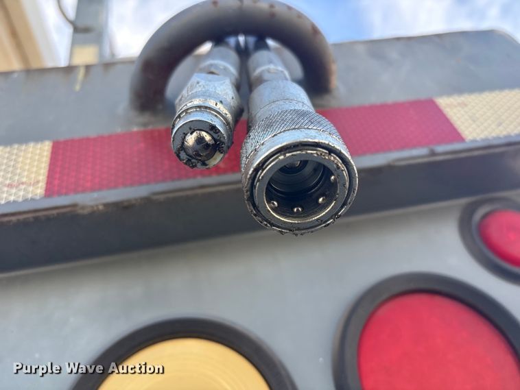 image for item EV2656 1990 GMC C7 digger derrick truck