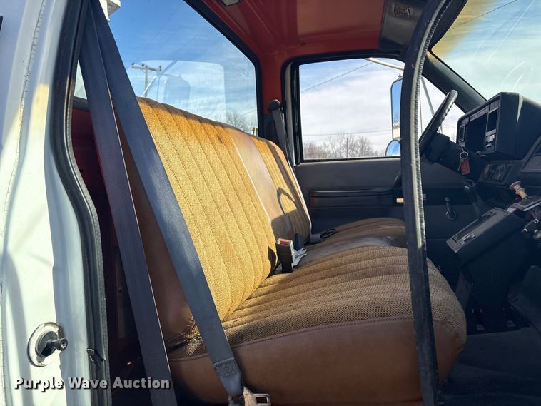 image for item EV2656 1990 GMC C7 digger derrick truck