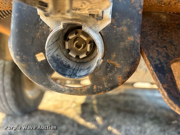 image for item EV2657 2002 Chevrolet Suburban SUV