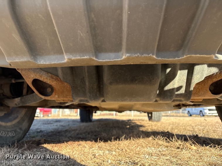 image for item EV2657 2002 Chevrolet Suburban SUV