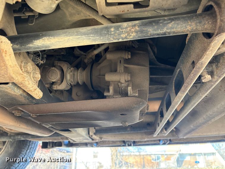 image for item EV2657 2002 Chevrolet Suburban SUV