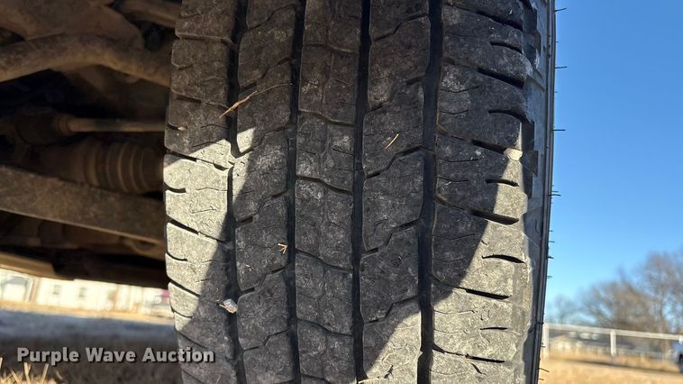 image for item EV2657 2002 Chevrolet Suburban SUV