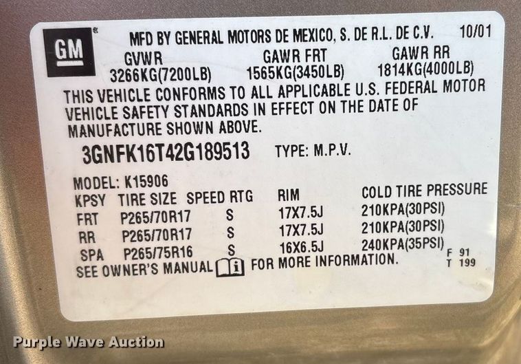 image for item EV2657 2002 Chevrolet Suburban SUV