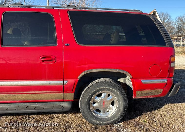 image for item EV2658 2000 GMC Yukon XL SUV