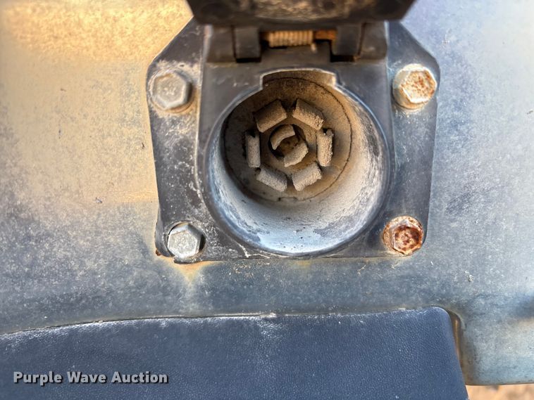 image for item EV2658 2000 GMC Yukon XL SUV