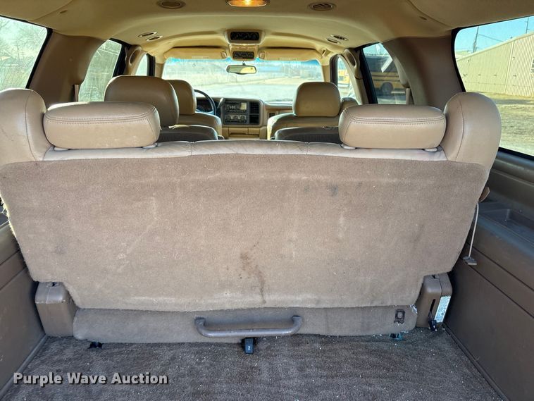 image for item EV2658 2000 GMC Yukon XL SUV