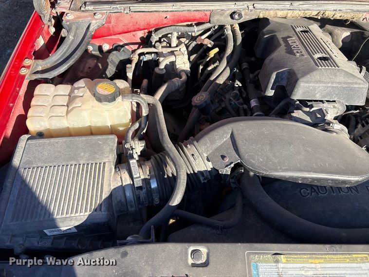 image for item EV2658 2000 GMC Yukon XL SUV