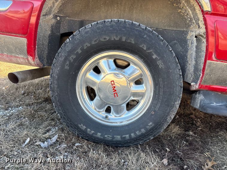 image for item EV2658 2000 GMC Yukon XL SUV