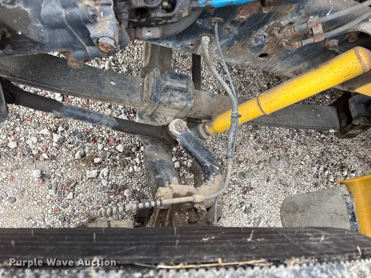 image for item EV6013 2002 International 3000IC school bus