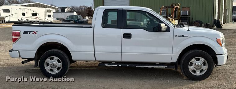 image for item FB0662 2014 Ford F150 Ext. Cab pickup truck