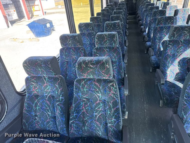 image for item FB0725 1999 Blue Bird Commercial Bus coach bus