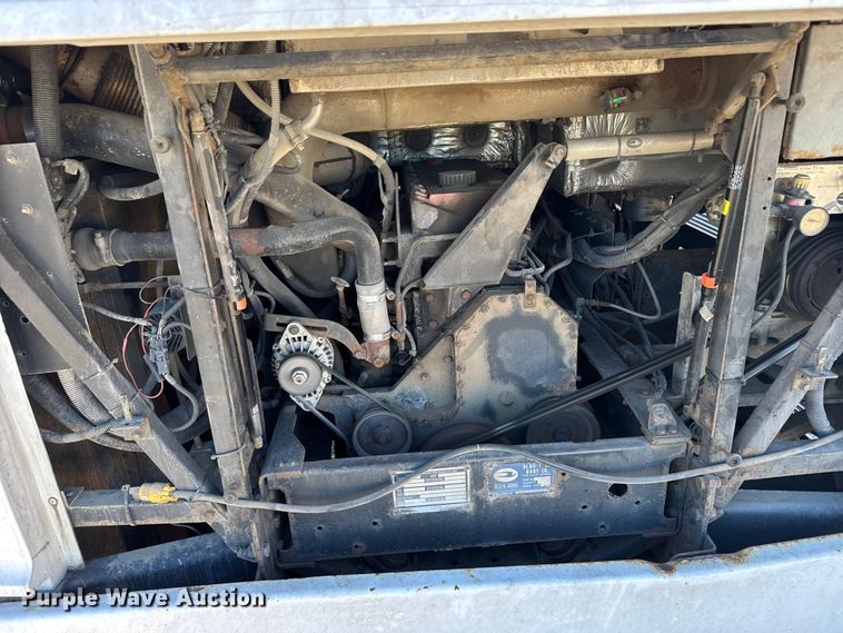 image for item FB0725 1999 Blue Bird Commercial Bus coach bus