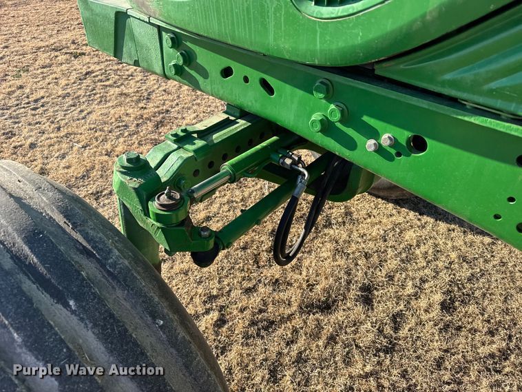 image for item FB0728 2003 John Deere 7320 tractor