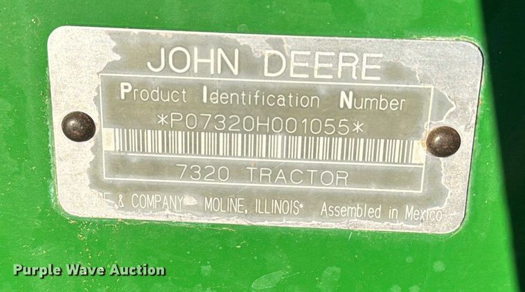 image for item FB0728 2003 John Deere 7320 tractor