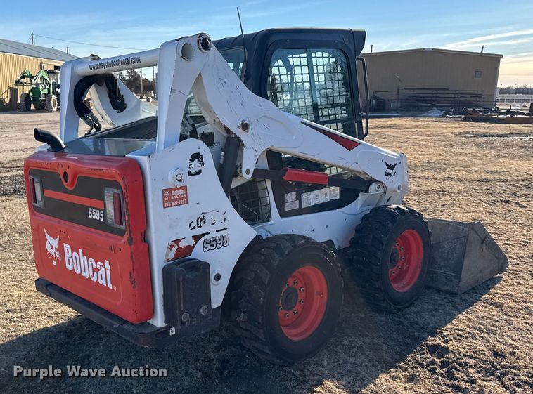 image for item FB0729 2017 Bobcat S595 skid steer loader