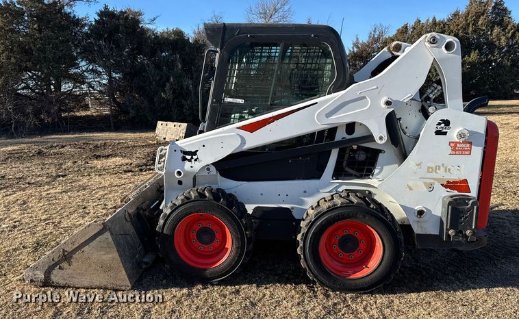 image for item FB0729 2017 Bobcat S595 skid steer loader