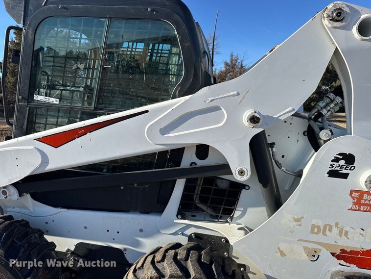 image for item FB0729 2017 Bobcat S595 skid steer loader