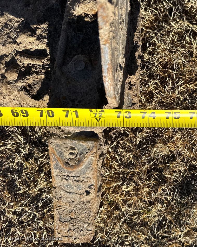 image for item FB0729 2017 Bobcat S595 skid steer loader