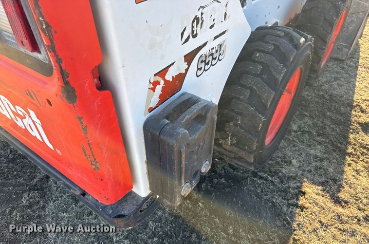 image for item FB0729 2017 Bobcat S595 skid steer loader