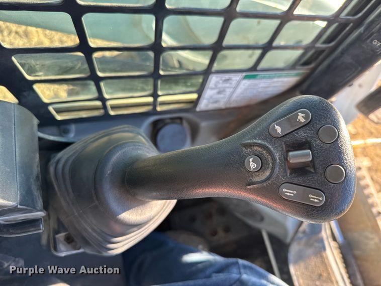 image for item FB0729 2017 Bobcat S595 skid steer loader