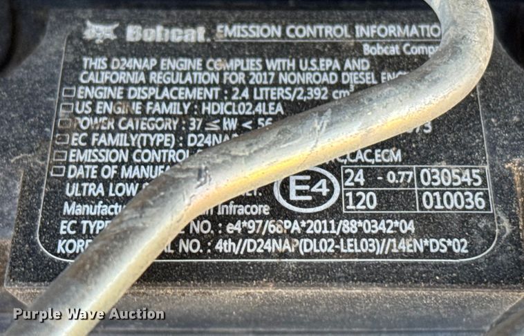 image for item FB0729 2017 Bobcat S595 skid steer loader