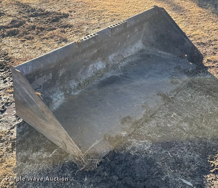 image for item FB0730 Bobcat skid steer bucket