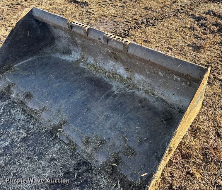 image for item FB0730 Bobcat skid steer bucket