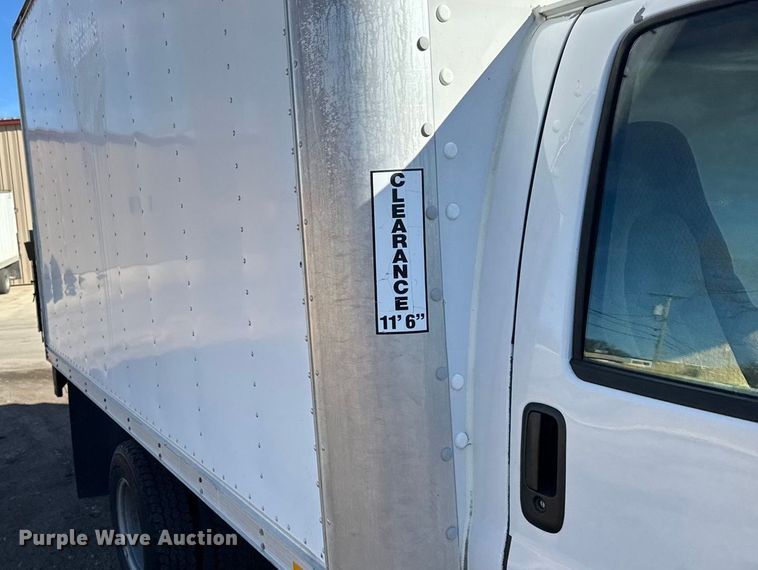 image for item FB0731 2003 Chevrolet Express 3500 box truck