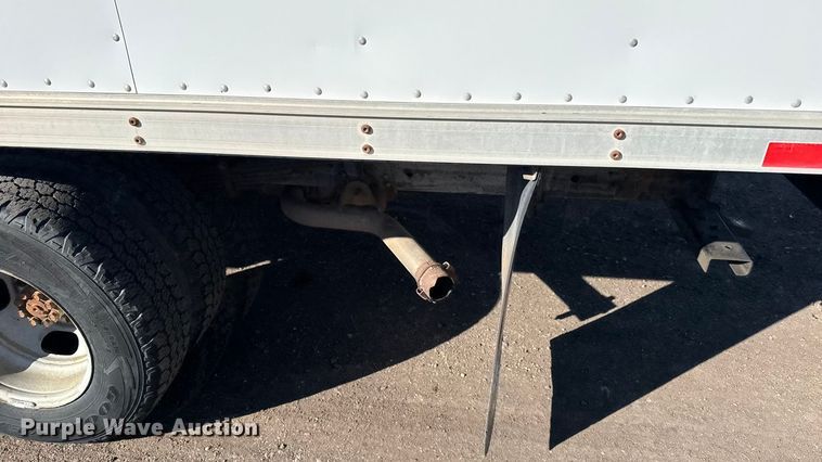 image for item FB0731 2003 Chevrolet Express 3500 box truck