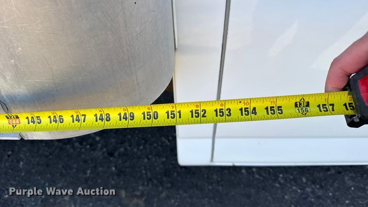 image for item FB0731 2003 Chevrolet Express 3500 box truck