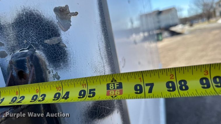 image for item FB0731 2003 Chevrolet Express 3500 box truck