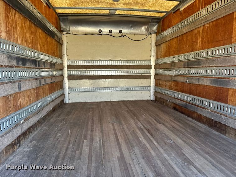 image for item FB0731 2003 Chevrolet Express 3500 box truck