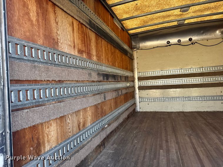 image for item FB0731 2003 Chevrolet Express 3500 box truck